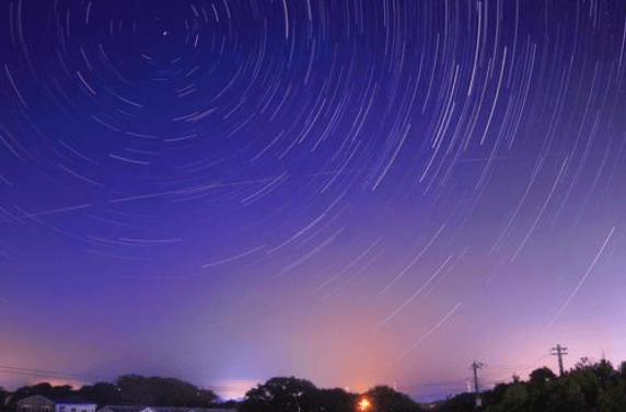同じものを共有できる映画館やプラネタリウム